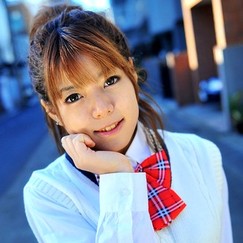 Yumi Arai