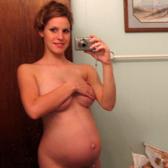 Elite Pregnant Babe