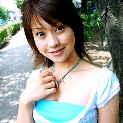 Ayumi Motomura